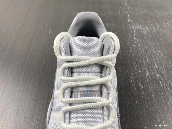 AV2187-140 Air Grey Jordan 11 Cement Low 0808